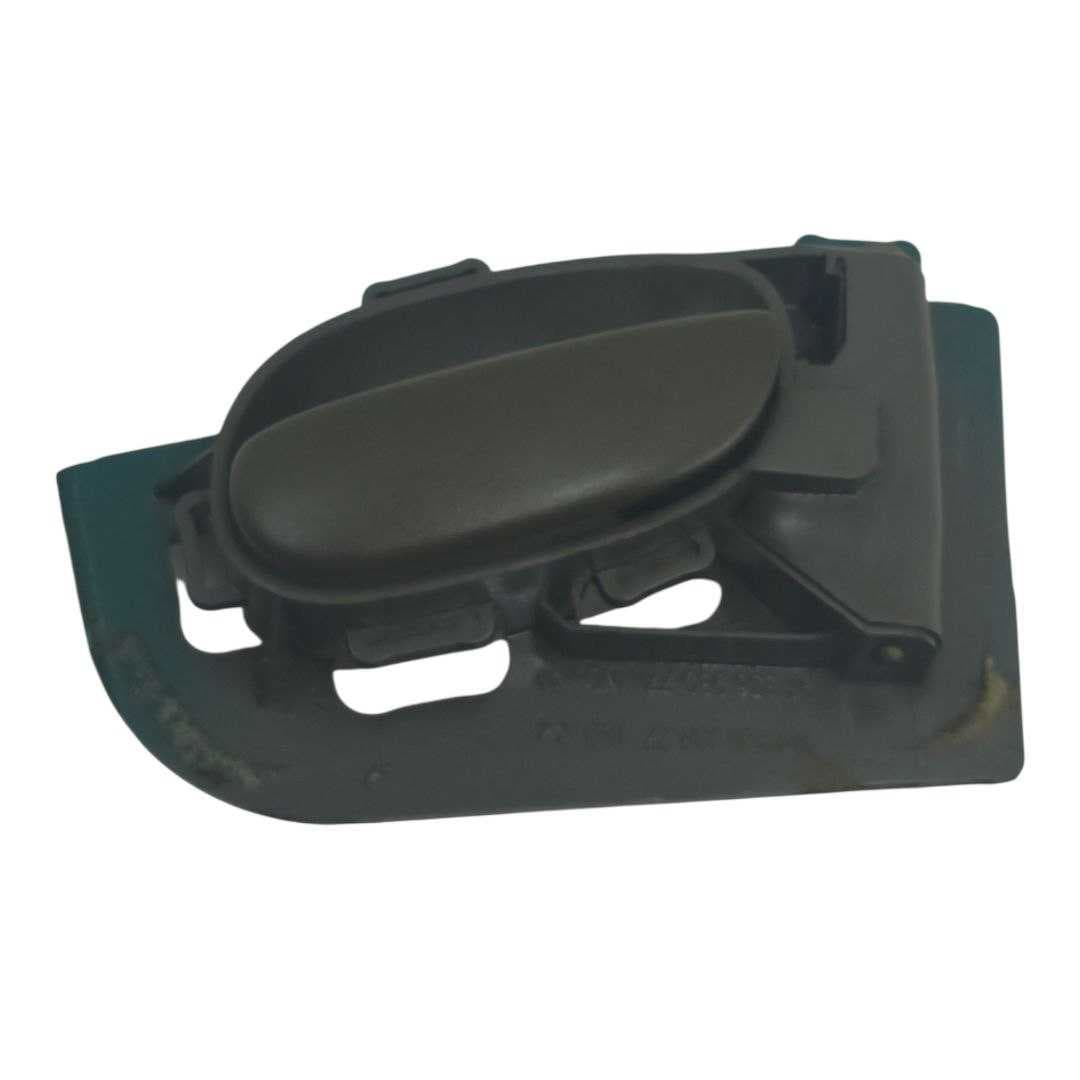 Maçaneta Traseira Direita Peugeot 206 2006 9632918877